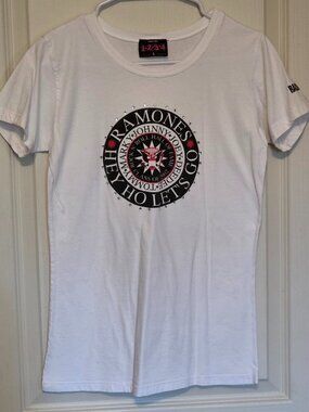 Vintage Ramones Graphic Tee